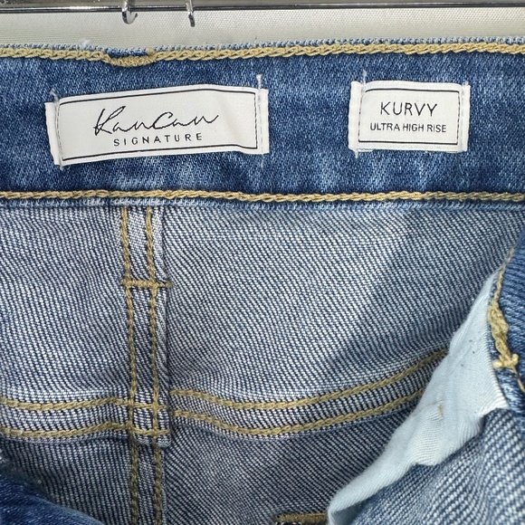KANCAN SIGNATURE Kurvy Ultra High Stretch Short KANCAN SIGNATURE Size 28 - Picture 9 of 9